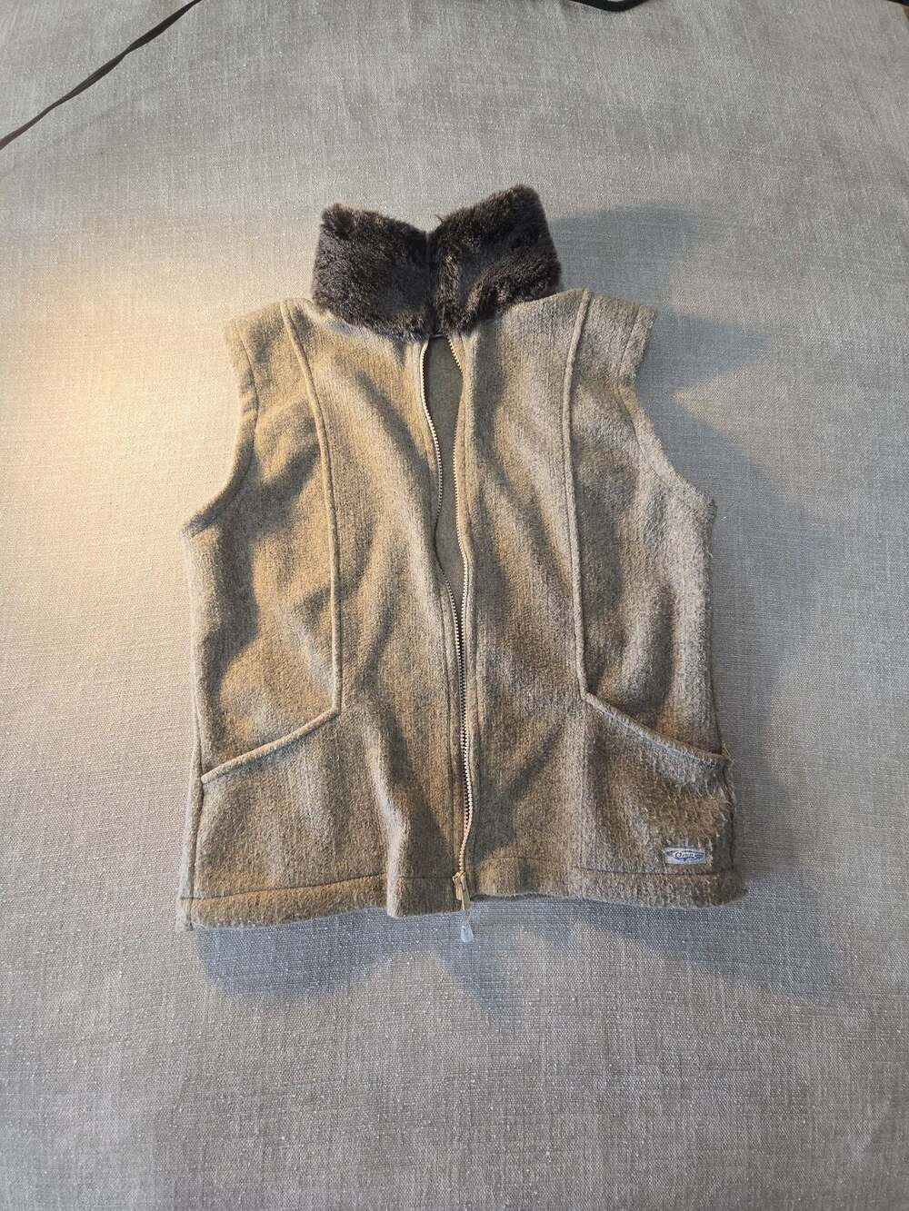 Orka Vintage Wool Blend Full-Zip Vest with Faux Fur Collar